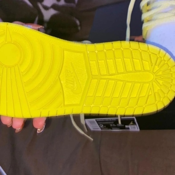 JORDANS - Picture 4 of 8